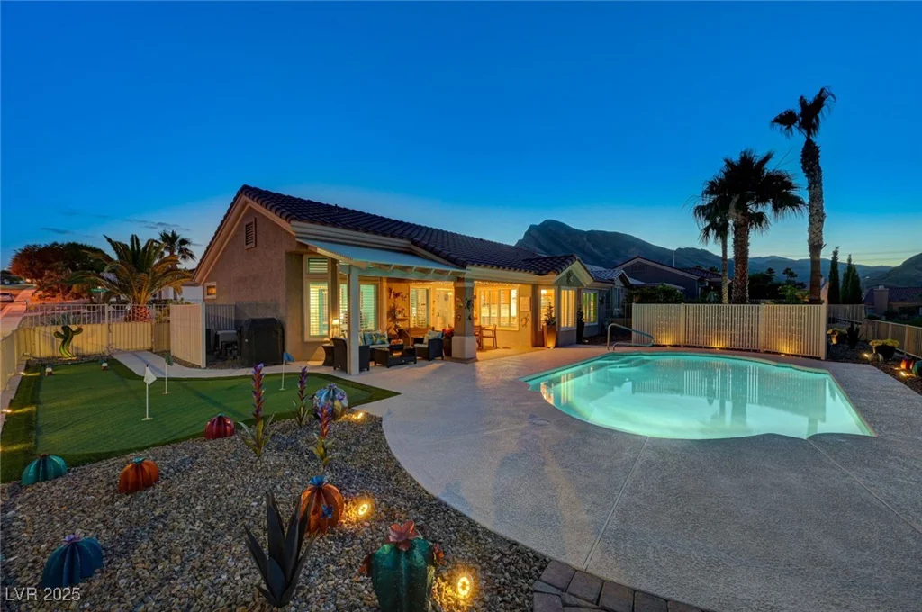 10800 Albright, Las Vegas, NV 89134