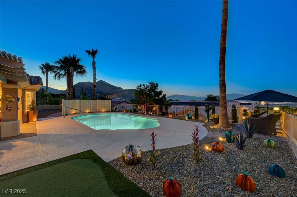 10800 Albright, Las Vegas, NV 89134