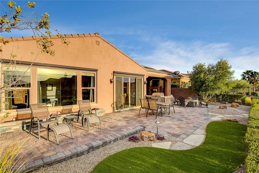 7 Contrada Fiore, Henderson, NV 89011