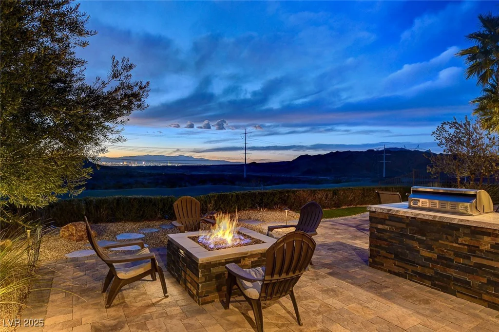 7 Contrada Fiore, Henderson, NV 89011