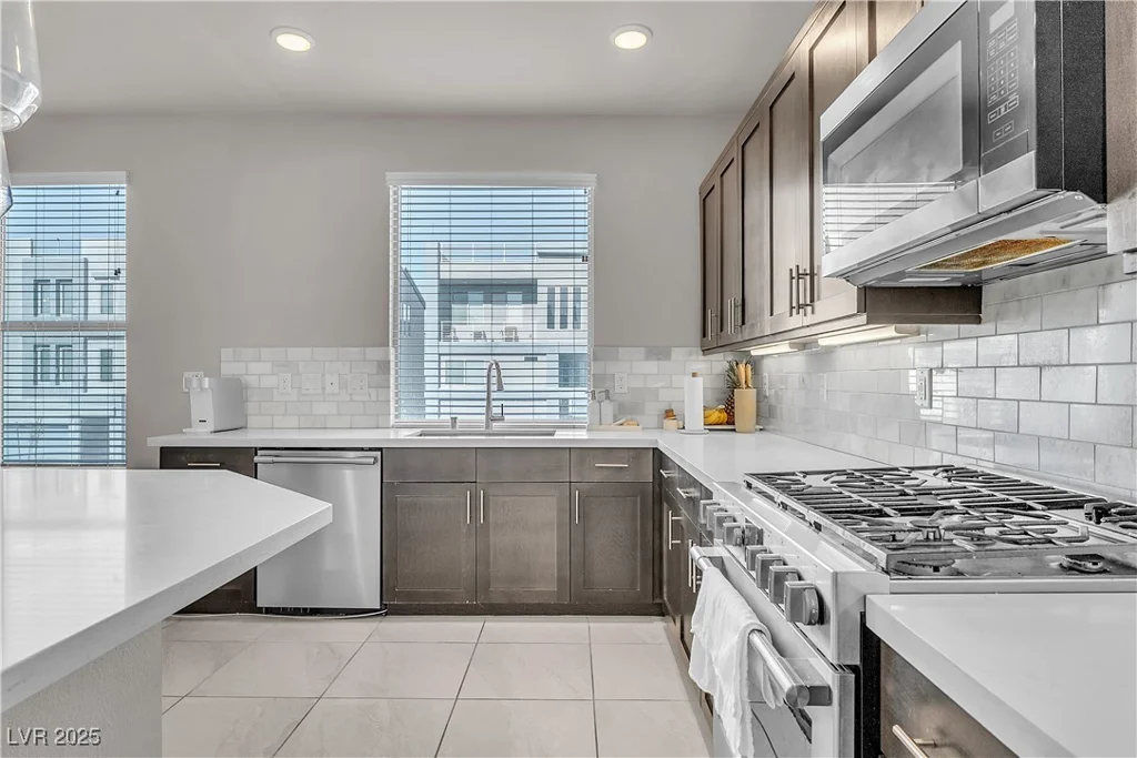 8089 Misty Canyon, Las Vegas, NV 89113