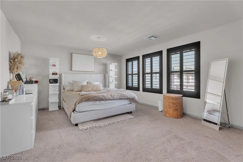 8089 Misty Canyon, Las Vegas, NV 89113