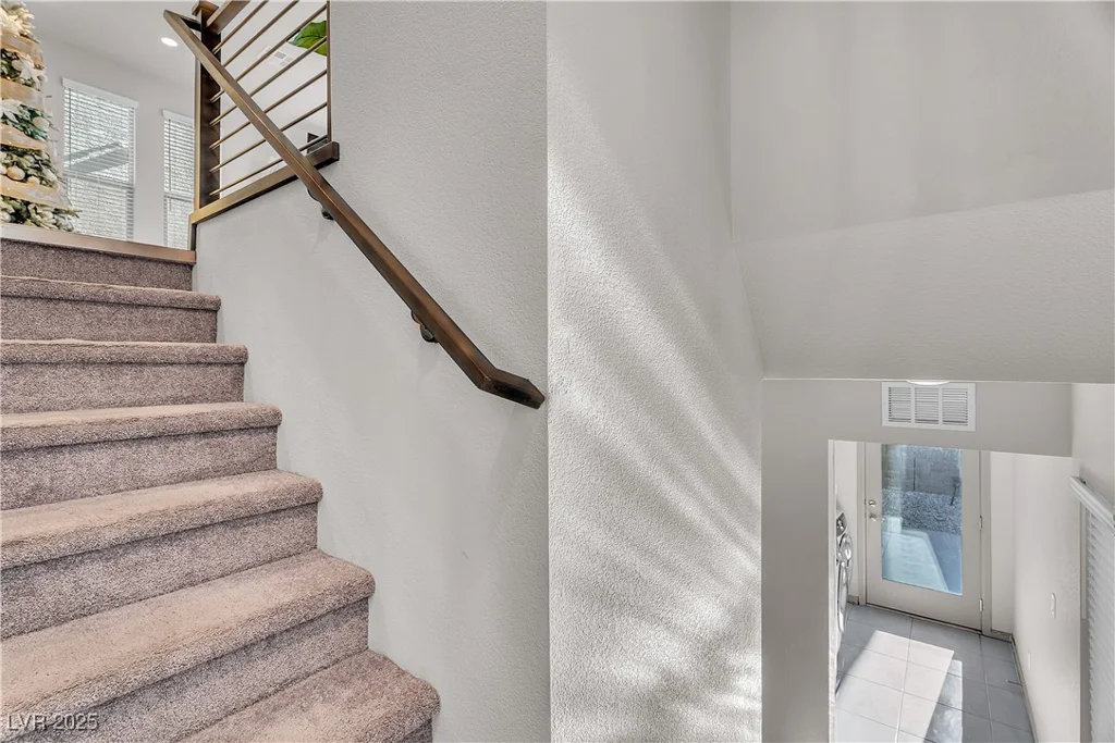 8089 Misty Canyon, Las Vegas, NV 89113