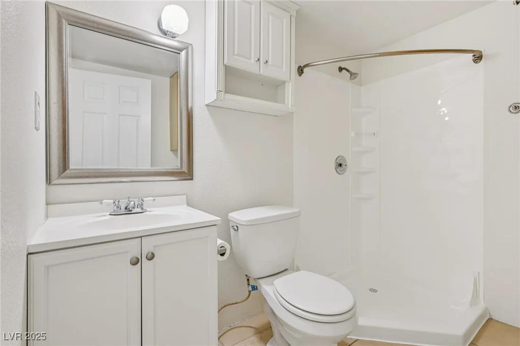 7000 Paddington, Las Vegas, NV 89147
