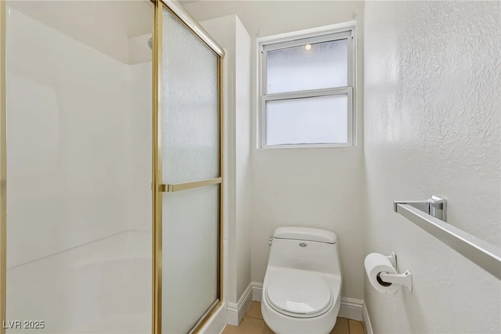 7000 Paddington, Las Vegas, NV 89147