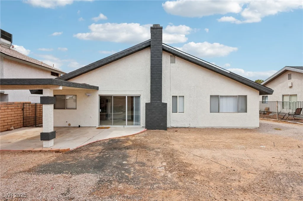 7000 Paddington, Las Vegas, NV 89147