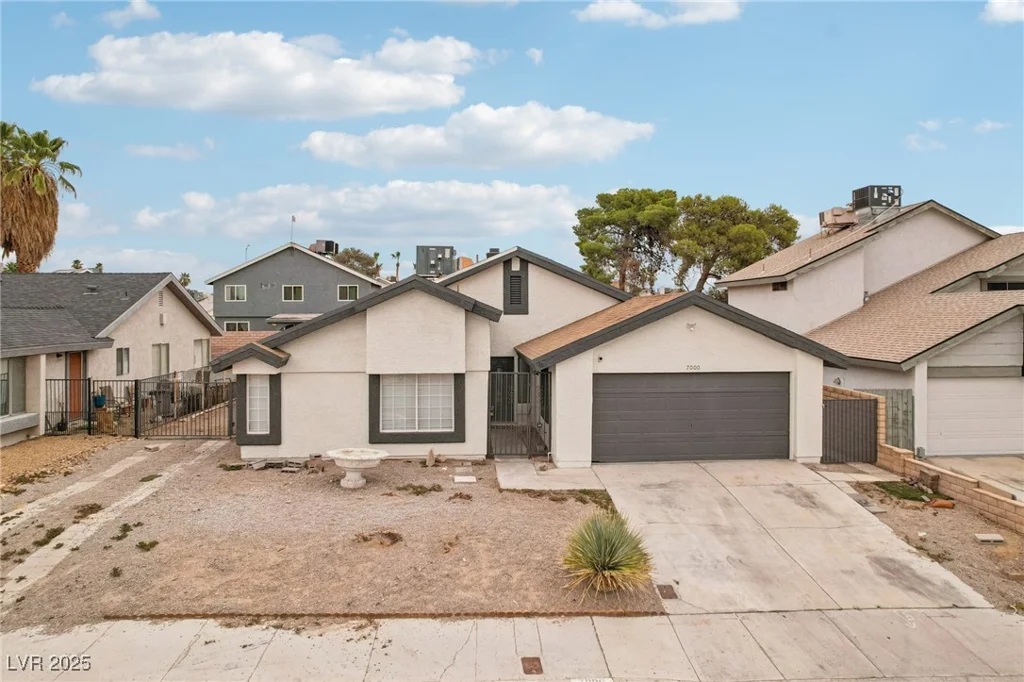 7000 Paddington, Las Vegas, NV 89147