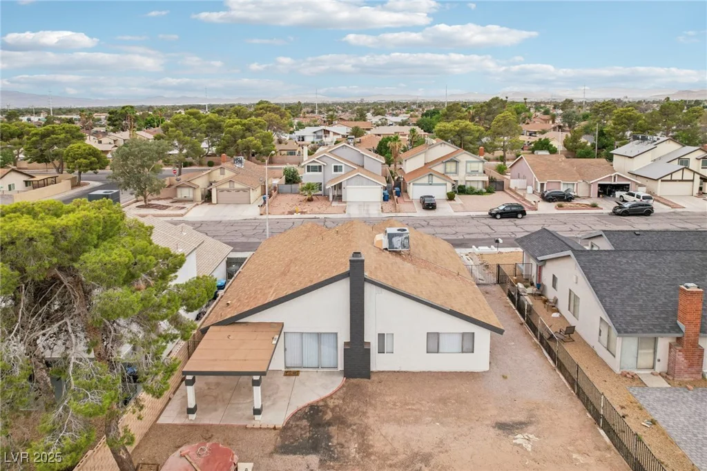 7000 Paddington, Las Vegas, NV 89147