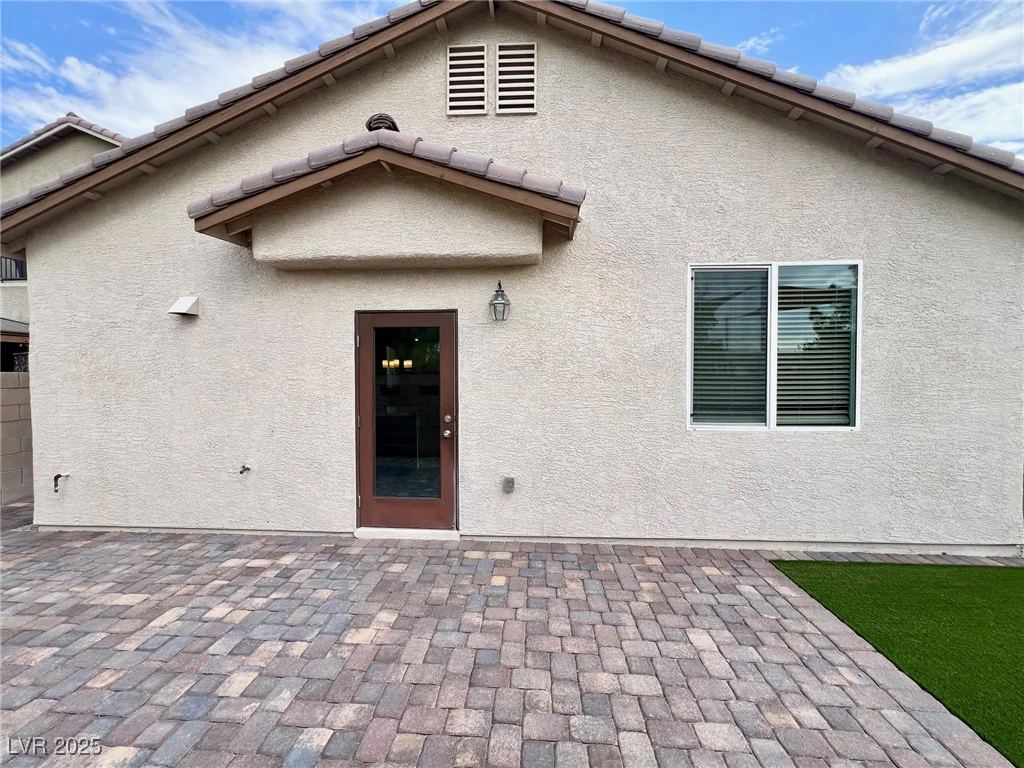 4117 Midnight Crest, North Las Vegas, NV 89031