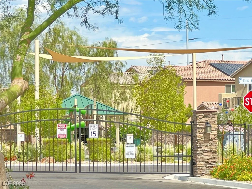 4117 Midnight Crest, North Las Vegas, NV 89031
