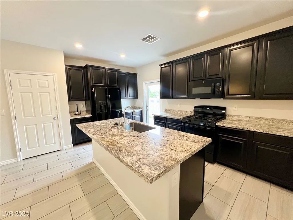 4117 Midnight Crest, North Las Vegas, NV 89031