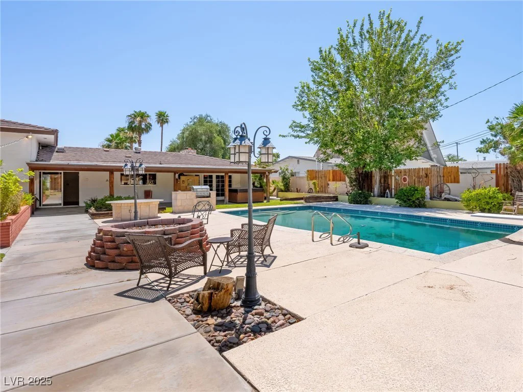 1408 Maria Elena, Las Vegas, NV 89104