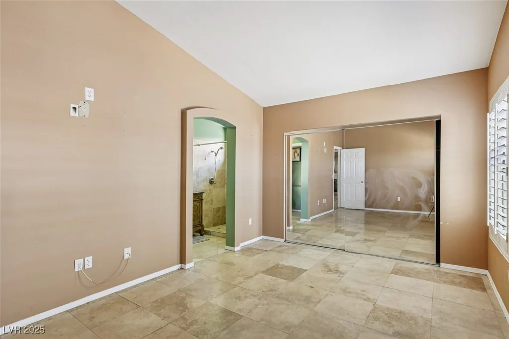 5580 Lonesome Biker, Las Vegas, NV 89113