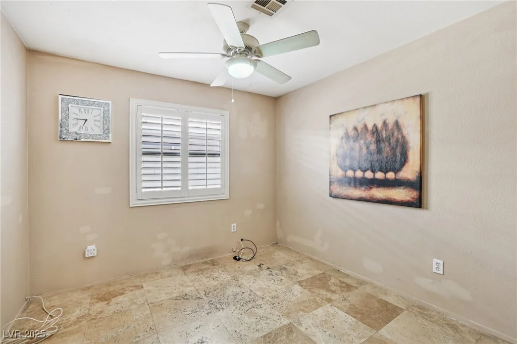 5580 Lonesome Biker, Las Vegas, NV 89113