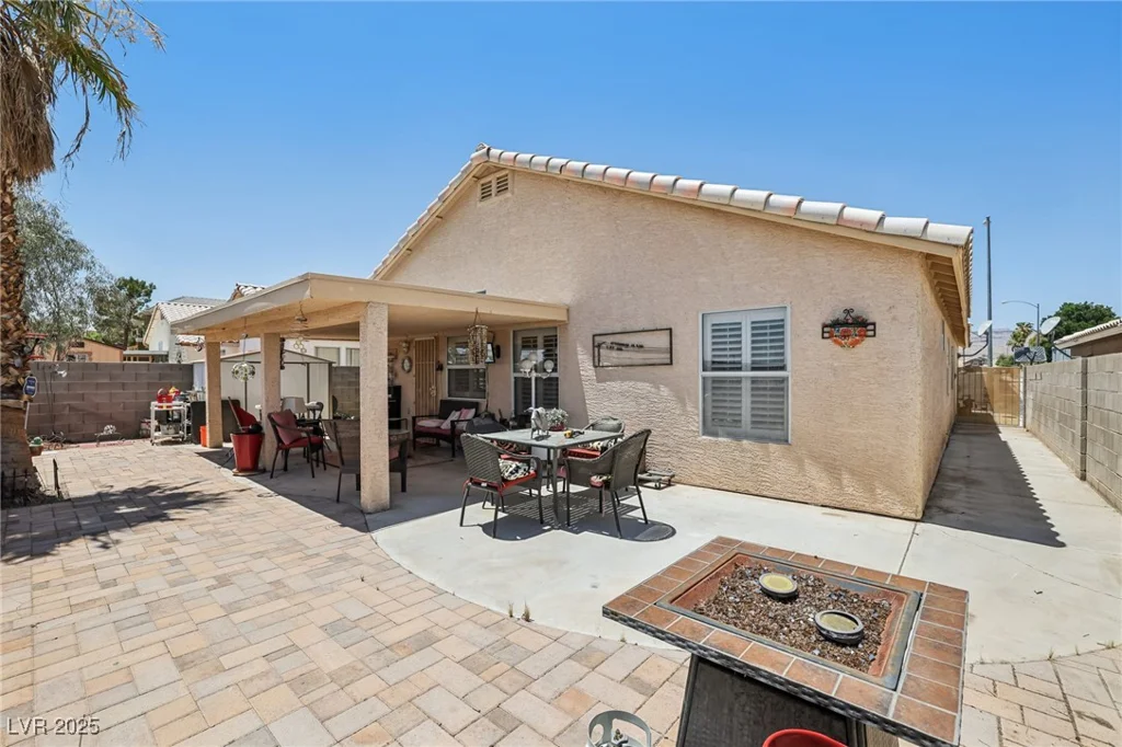 5580 Lonesome Biker, Las Vegas, NV 89113