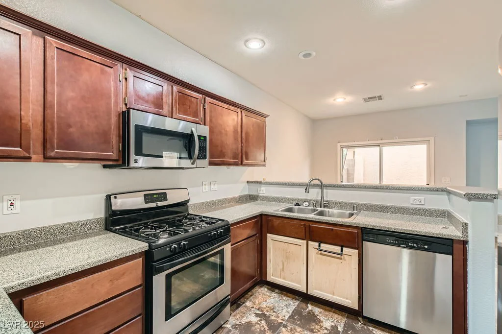 6349 Blushing Willow, North Las Vegas, NV 89081
