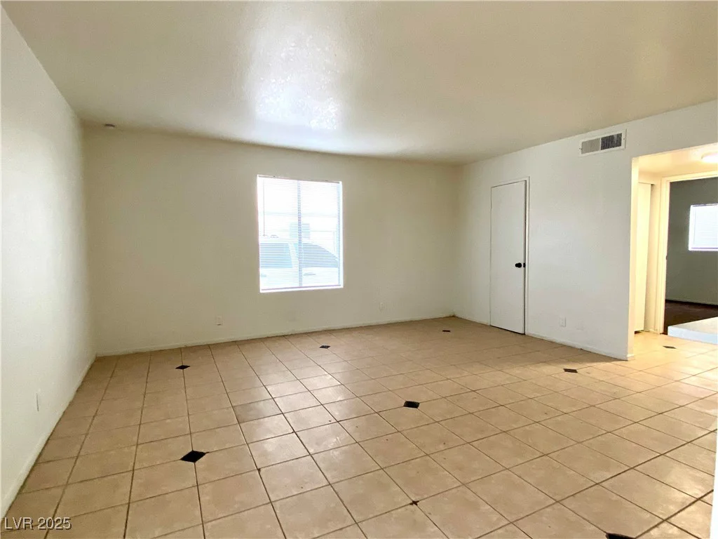 4980 Apollostar, Las Vegas, NV 89115