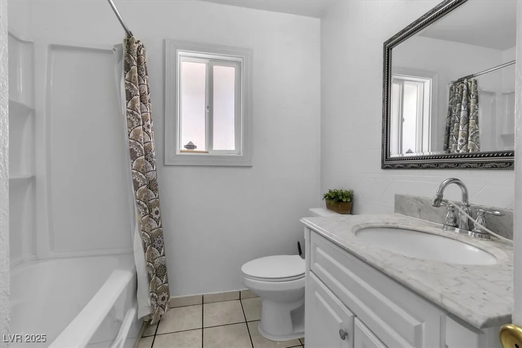 700 Brush, Las Vegas, NV 89107