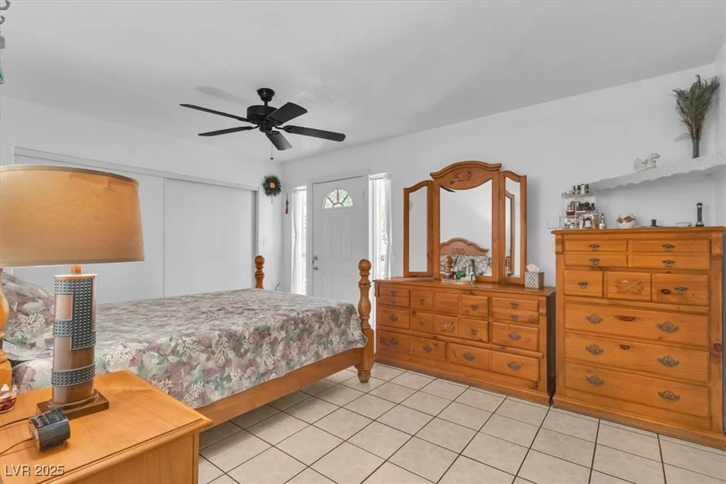 700 Brush, Las Vegas, NV 89107