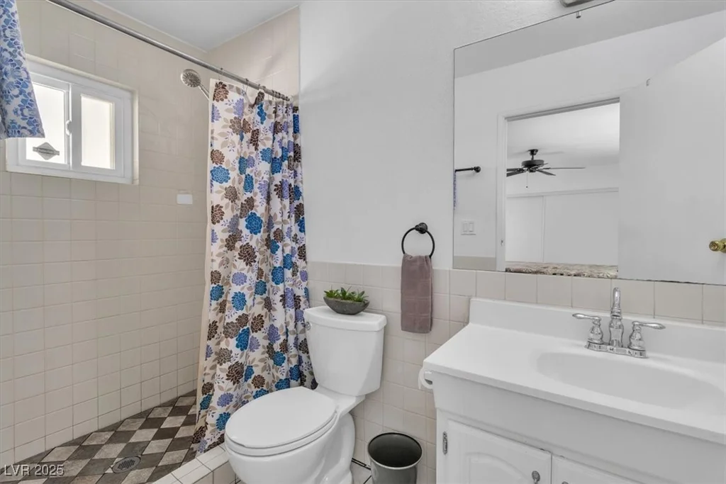 700 Brush, Las Vegas, NV 89107