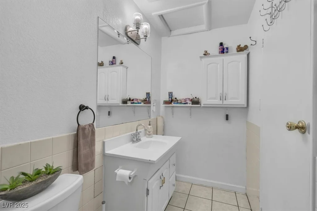 700 Brush, Las Vegas, NV 89107