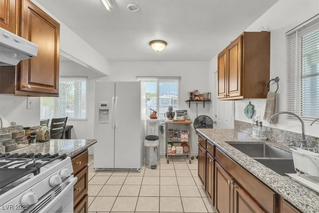 700 Brush, Las Vegas, NV 89107