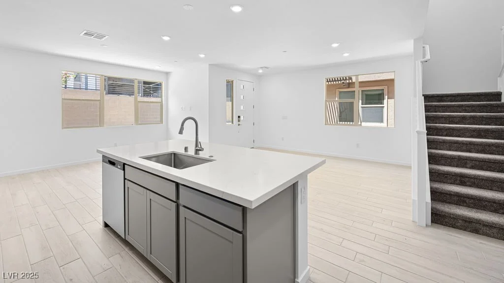 1527 Melodic Lark, Las Vegas, NV 89138