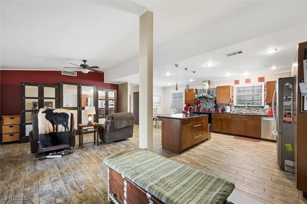 4544 Plaza De Vista, Las Vegas, NV 89120