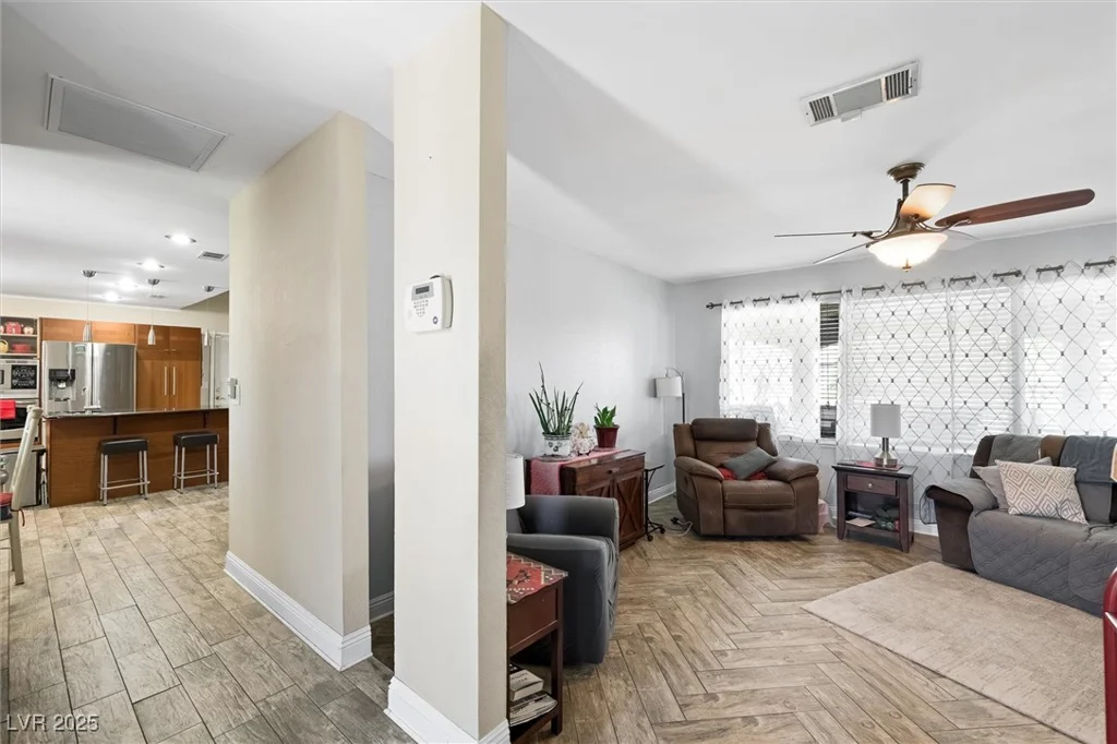 4544 Plaza De Vista, Las Vegas, NV 89120
