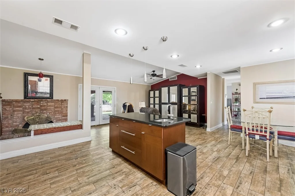 4544 Plaza De Vista, Las Vegas, NV 89120