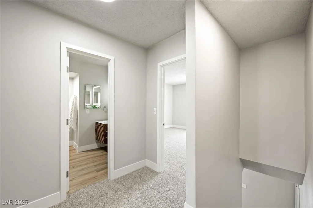 5612 Lake Mead, Las Vegas, NV 89108