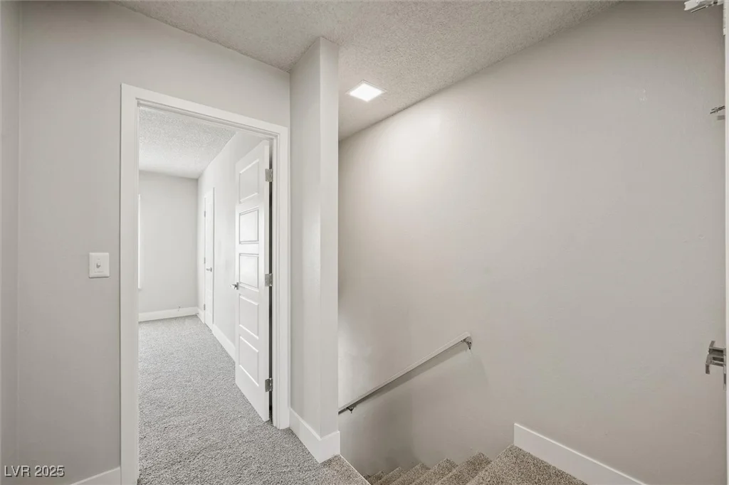 5612 Lake Mead, Las Vegas, NV 89108