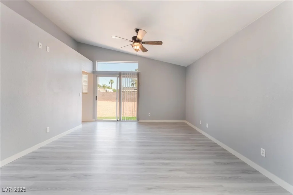 5524 Cleary, Las Vegas, NV 89108