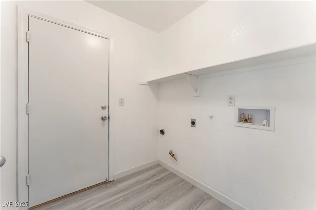5524 Cleary, Las Vegas, NV 89108