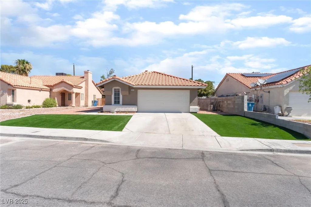 5524 Cleary, Las Vegas, NV 89108