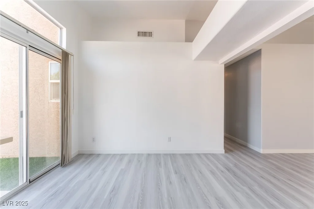 5524 Cleary, Las Vegas, NV 89108