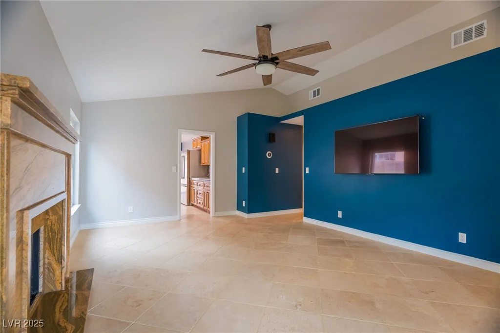 3032 Reef View, Las Vegas, NV 89117