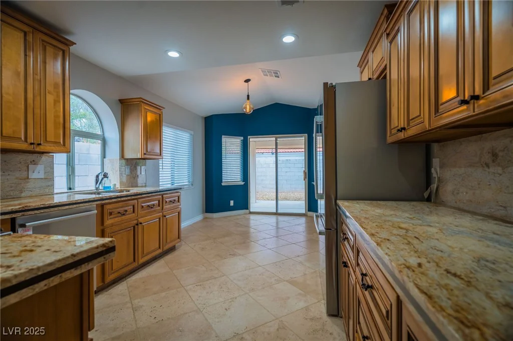3032 Reef View, Las Vegas, NV 89117