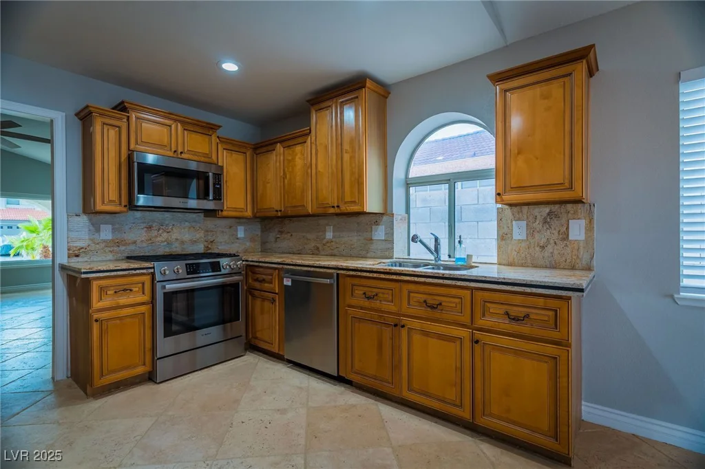 3032 Reef View, Las Vegas, NV 89117