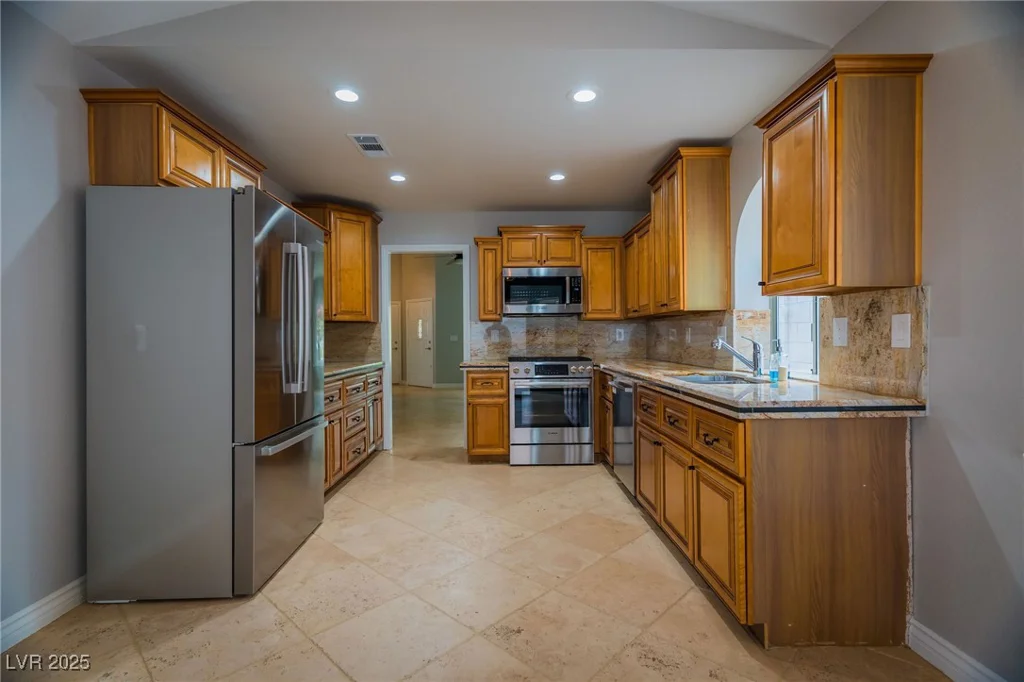 3032 Reef View, Las Vegas, NV 89117