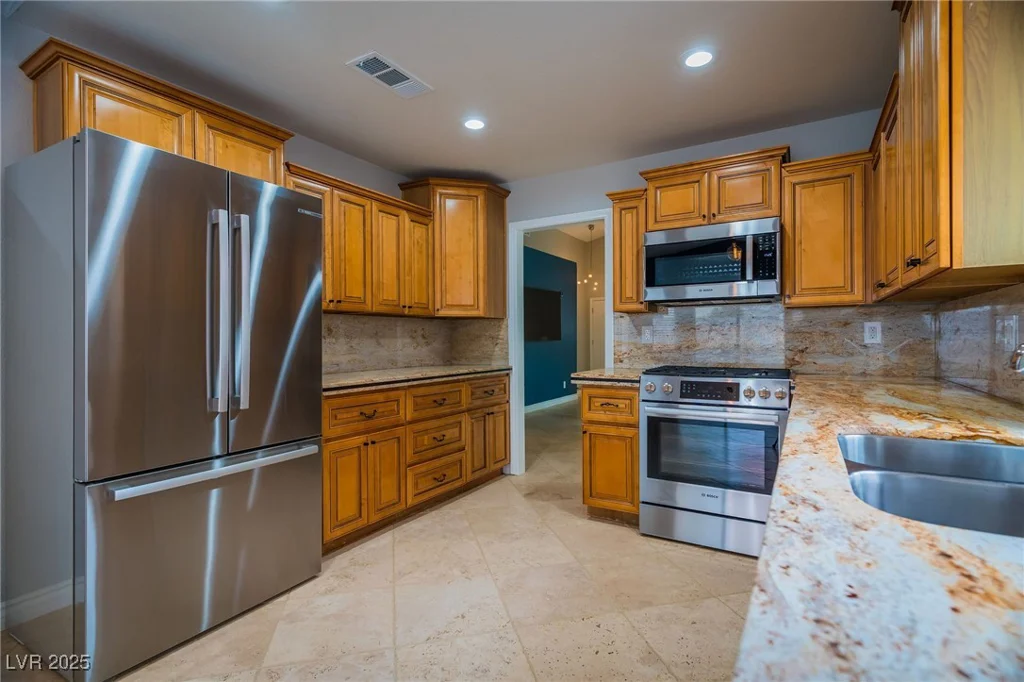 3032 Reef View, Las Vegas, NV 89117