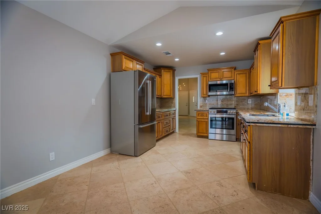 3032 Reef View, Las Vegas, NV 89117