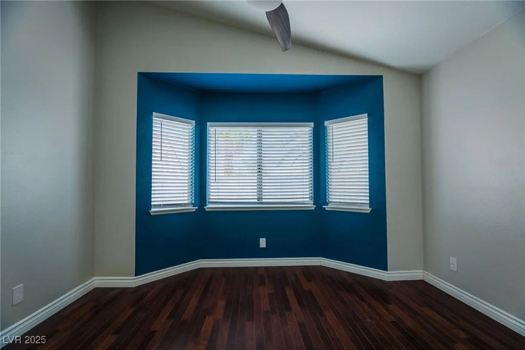 3032 Reef View, Las Vegas, NV 89117