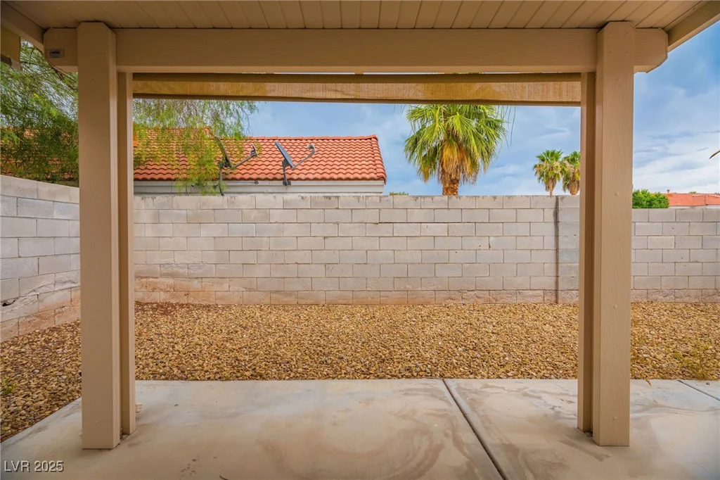3032 Reef View, Las Vegas, NV 89117