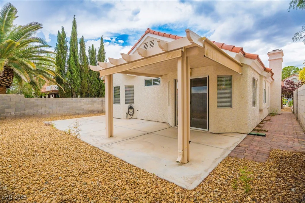 3032 Reef View, Las Vegas, NV 89117