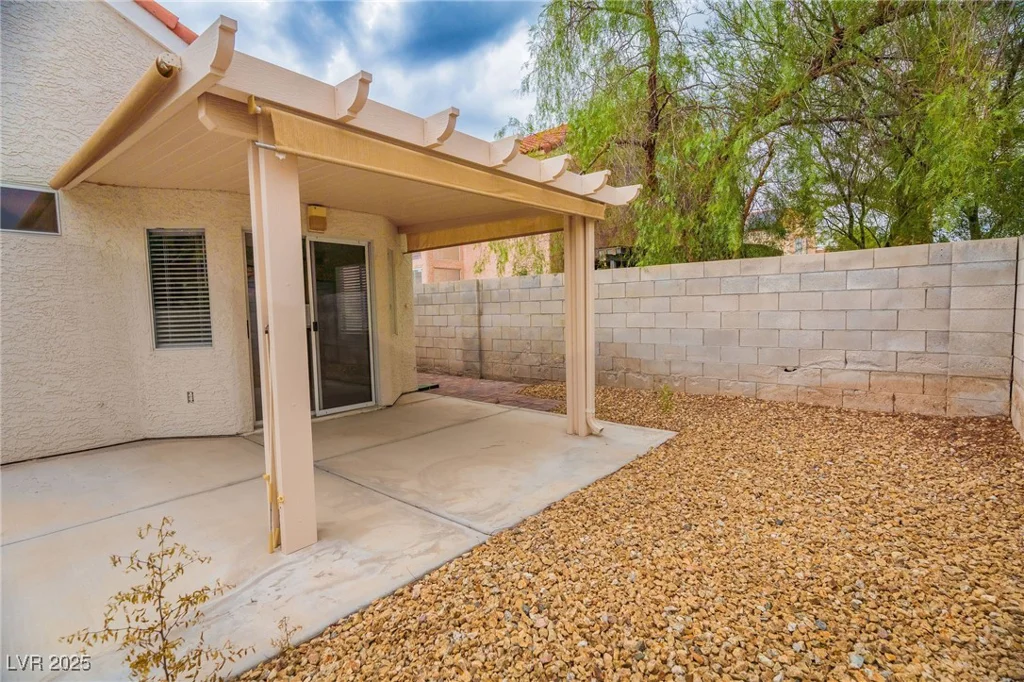 3032 Reef View, Las Vegas, NV 89117