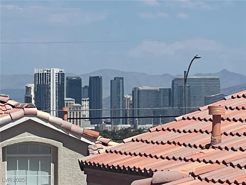 3664 Summer Picnic, Las Vegas, NV 89147
