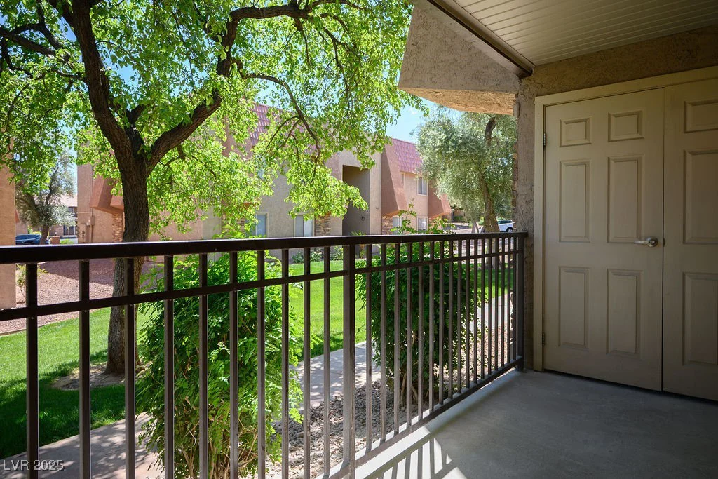 4980 Indian River, Las Vegas, NV 89103