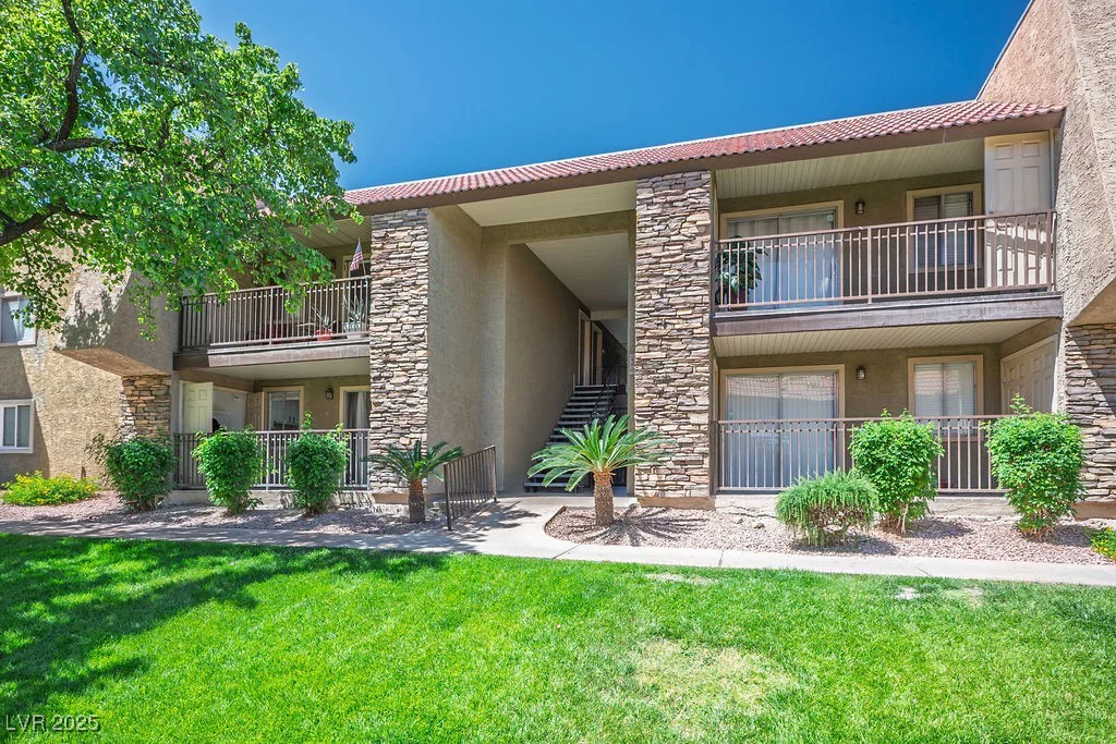 4980 Indian River, Las Vegas, NV 89103