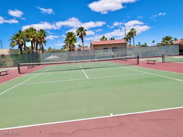 4980 Indian River, Las Vegas, NV 89103